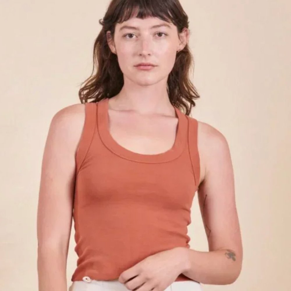 The Tank in Clay Red